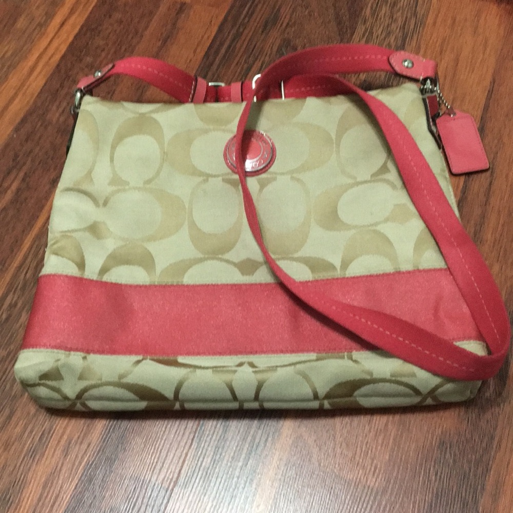 Coach Crossbody Purse - Picture 1 of 5